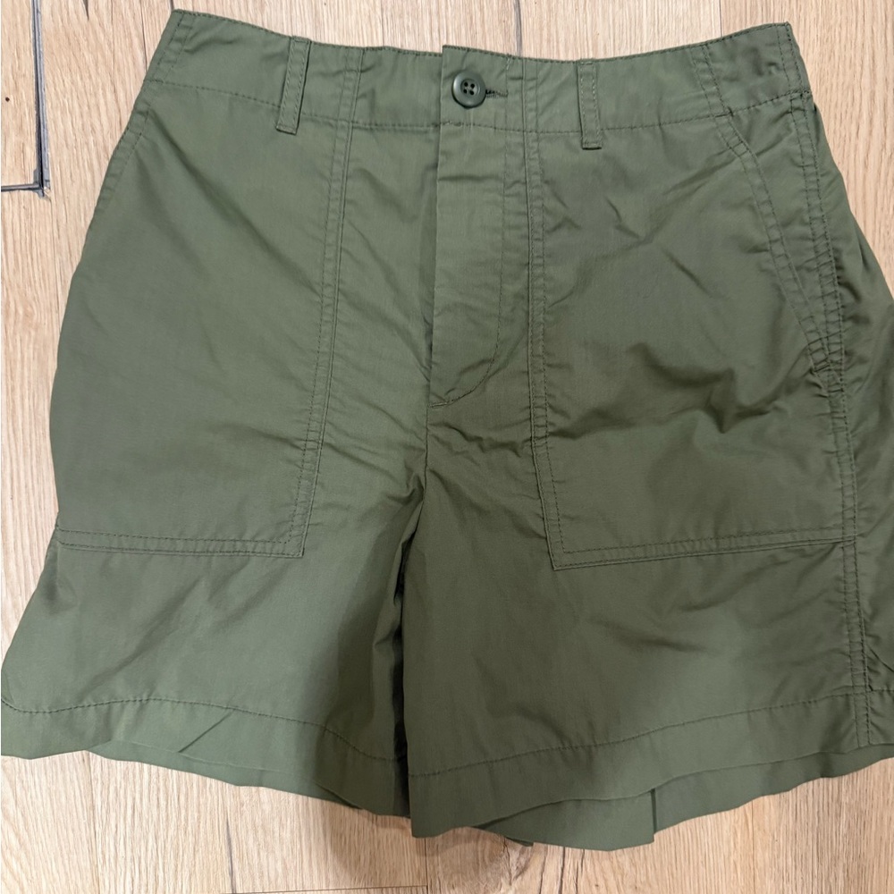 Uniqlo Olive Green Casual Shorts
